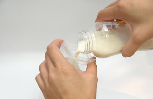 多余的奶该怎么处理,那些过期的奶怎么处理了