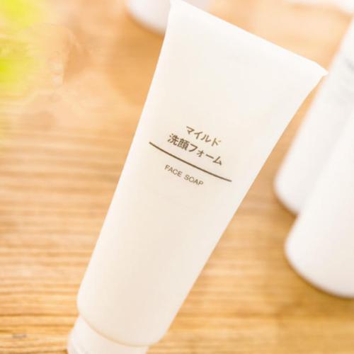 用了一年护肤品没效果,别人调侃你用好的护肤品