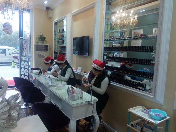 一个新手怎么开美甲店,如何开美甲店需要多少钱