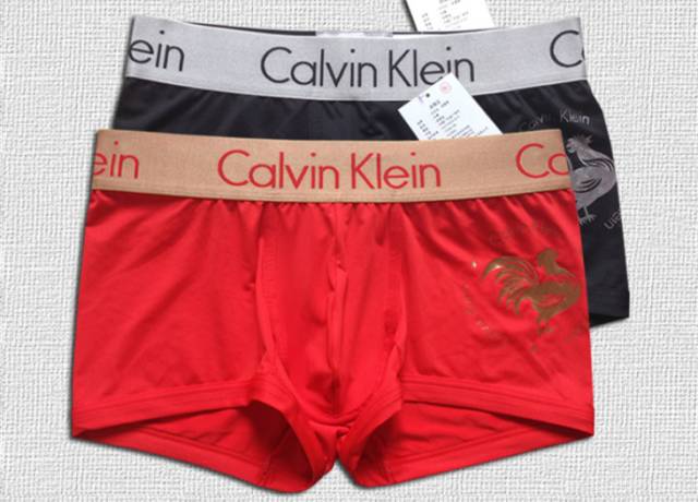 法国公鸡与法国鳄鱼哪个档次高,法国公鸡属于哪种档次