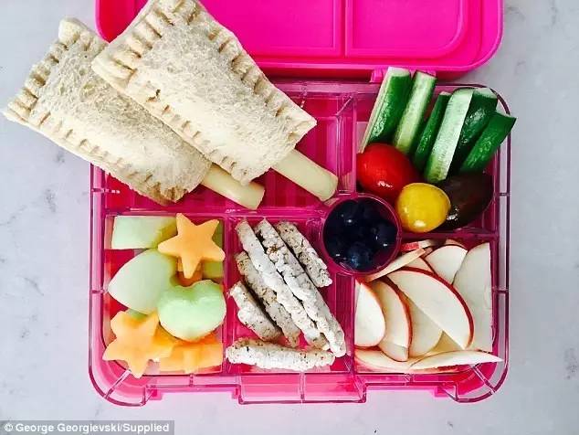 澳洲老爸给女儿做午餐盒,别人家的老爸系列