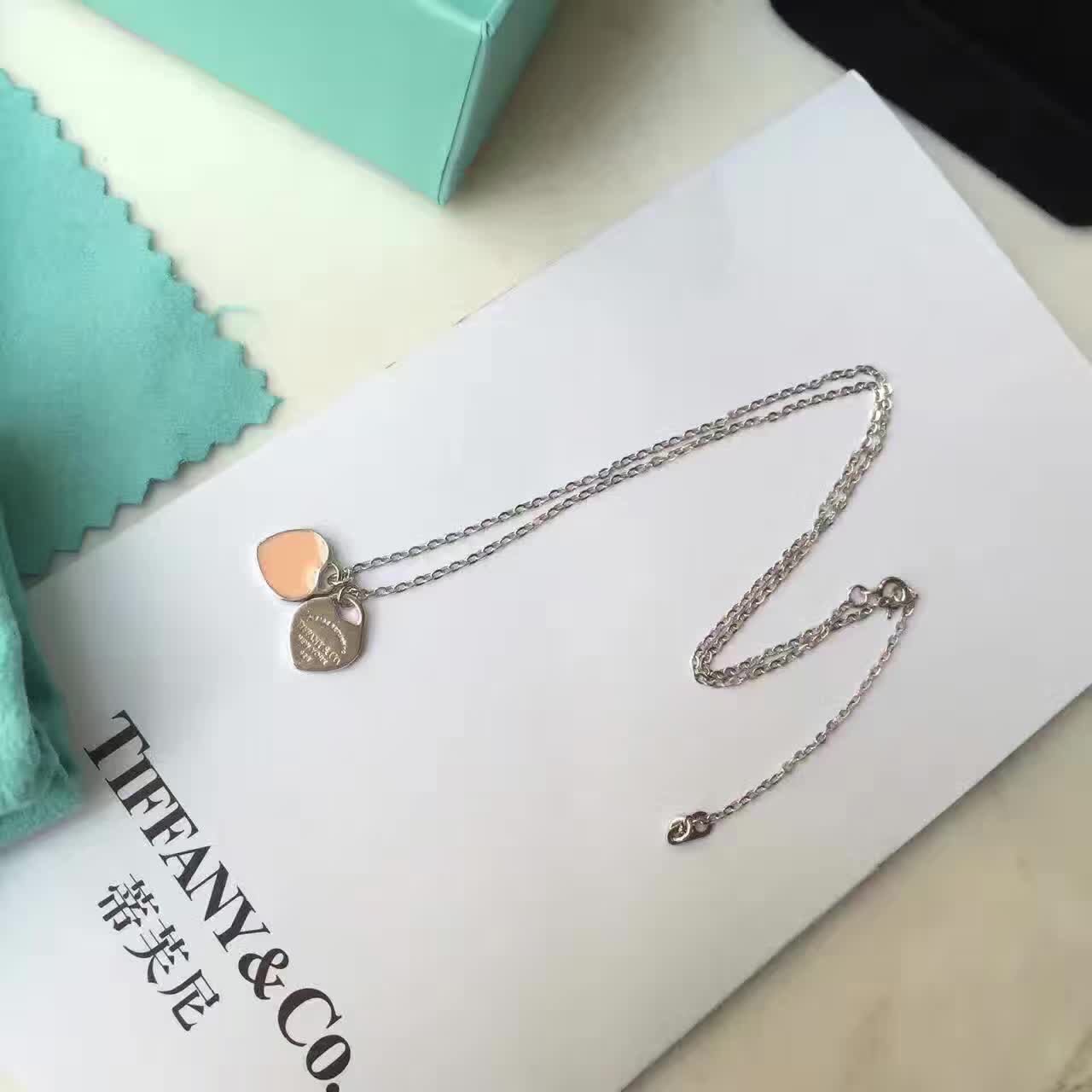 送给自己心仪的女生有哪些饰品推荐呢?