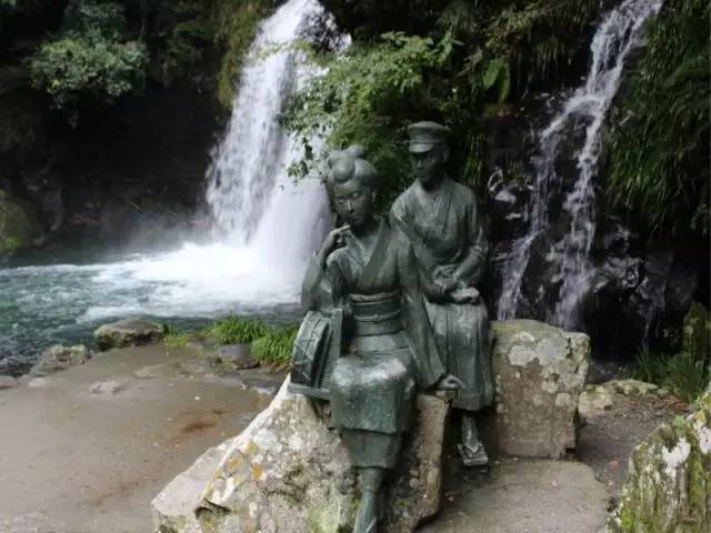 樱花短途旅行包大容量,樱花三月去踏青加长版