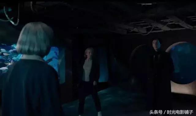 今天我们来说一部拍了四季的「三集」片