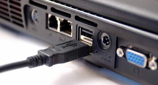 手机电量100%突然关机怎么办,手机还有50%的电量却自动关机