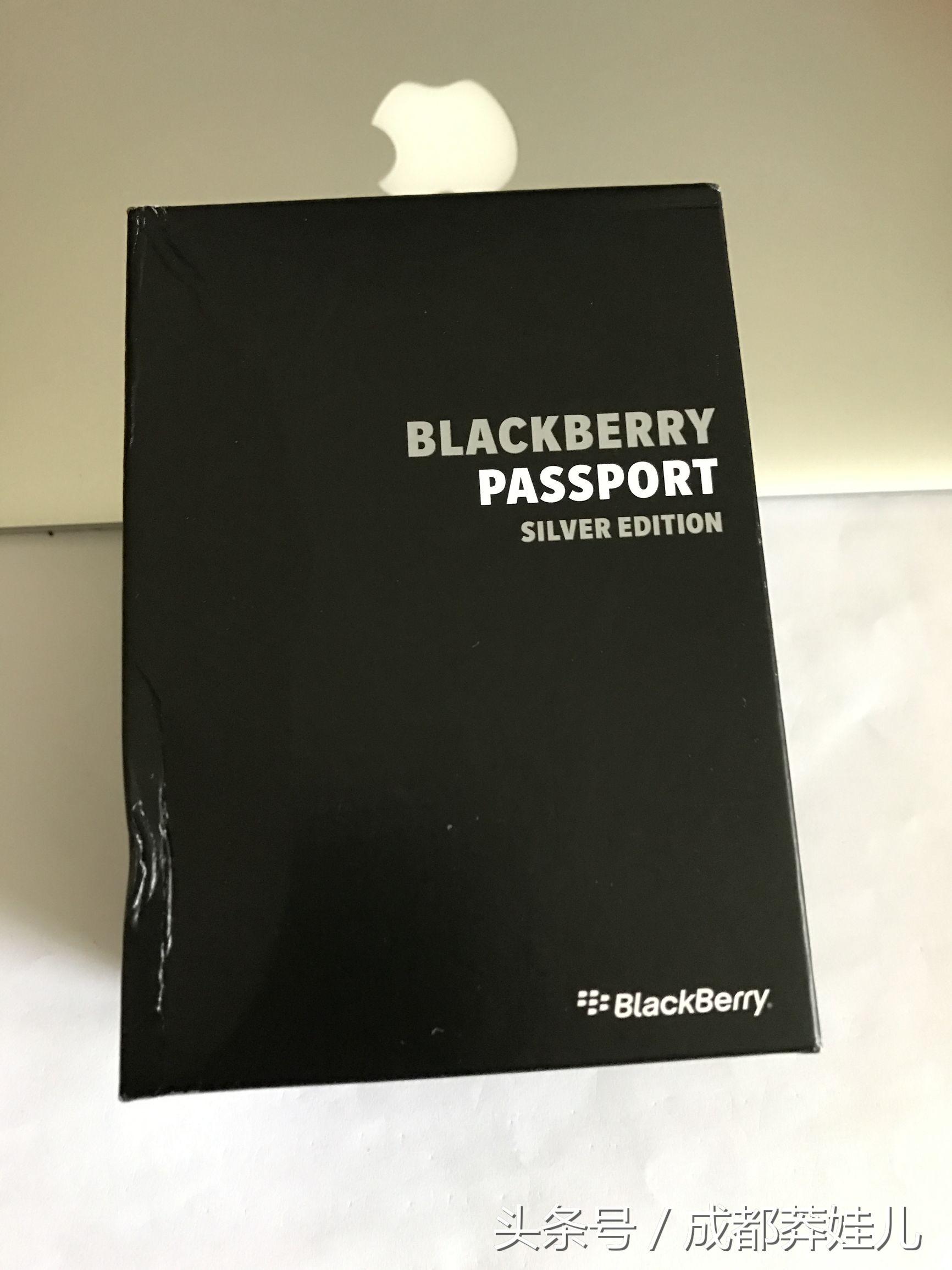 黑莓passport二代评测,黑莓手机passport二代银色