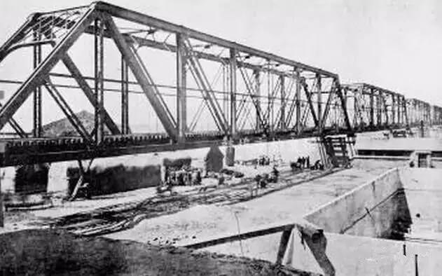 蚌埠的“第一次”都给了谁，99%的老蚌埠都知道了，你还被蒙在鼓里呢？