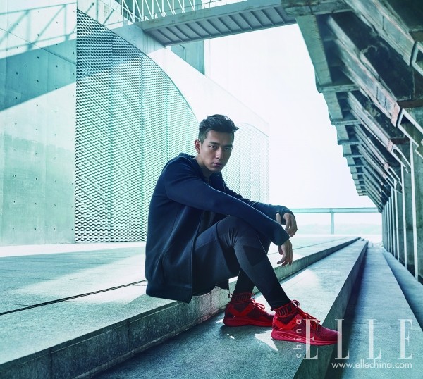 这是球鞋还是袜子……恕我可能不懂时尚