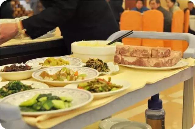 镇江必吃美食排行榜前十名,镇江必吃100种小吃