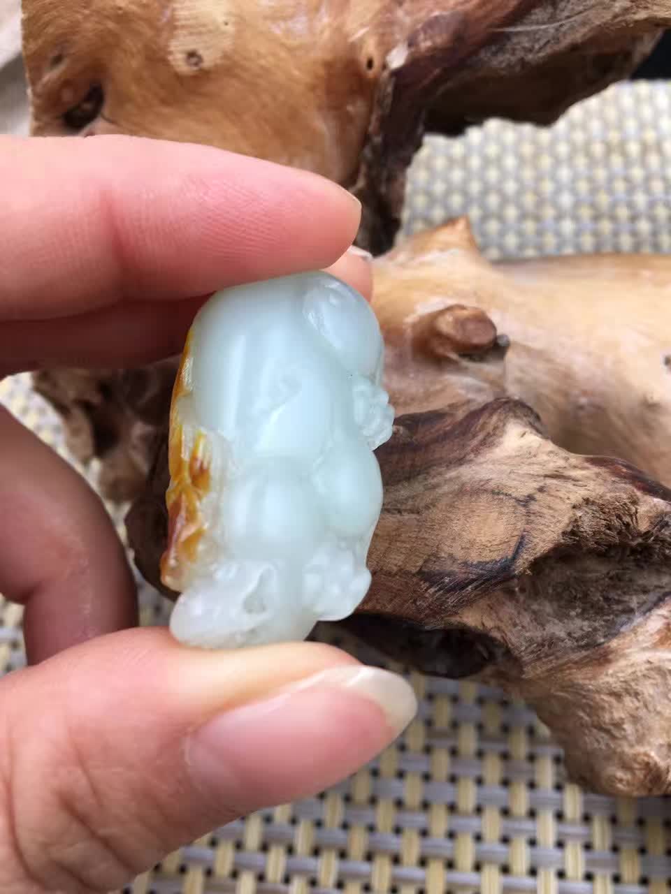 细说玉器投资收藏的三个阶段,玉器收藏的基础