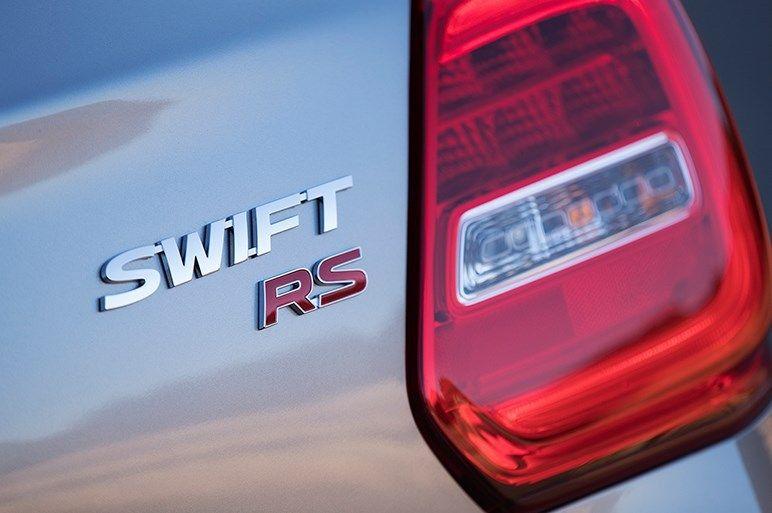 铃木雨燕2024款沉浸式体验,铃木雨燕1.5装机械增压