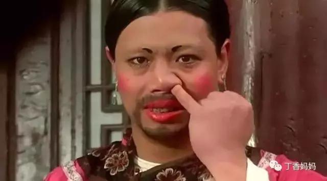 孩子挖鼻子有什么症状,提醒家长千万不要让孩子挖鼻子