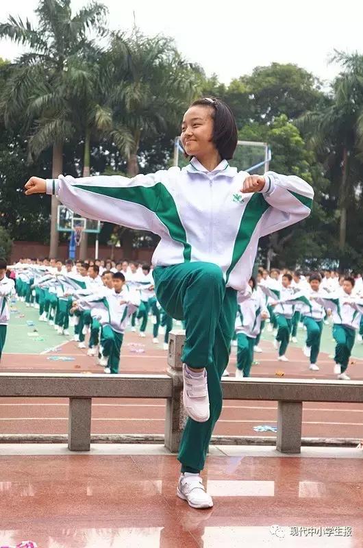 活力四射的小学大课间,白云省实的大课间