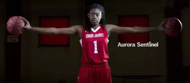 足球精彩运球过人集锦,真正胯下过人