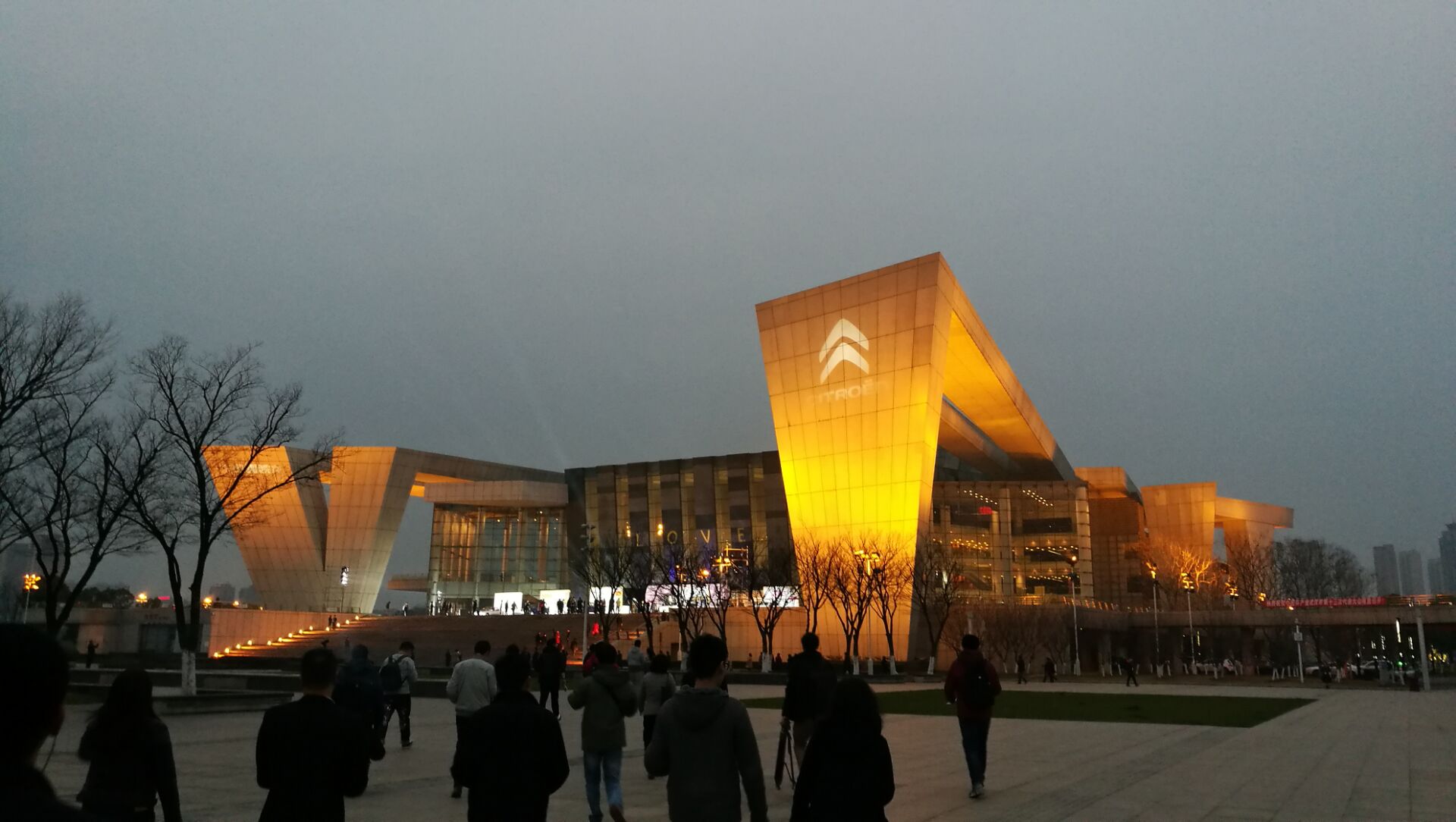 2021款雪铁龙爱丽舍全新车型,全新雪铁龙爱丽舍值得买吗