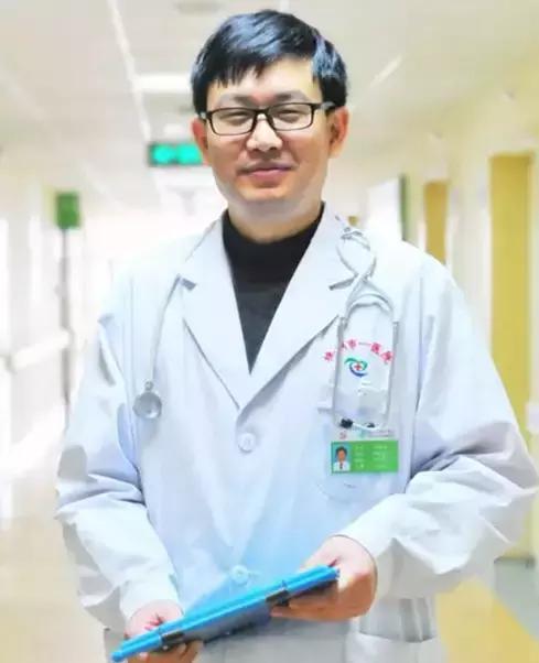 小伙子肚子突然变大原来是怀孕了,孕妇临产肚子越来越大