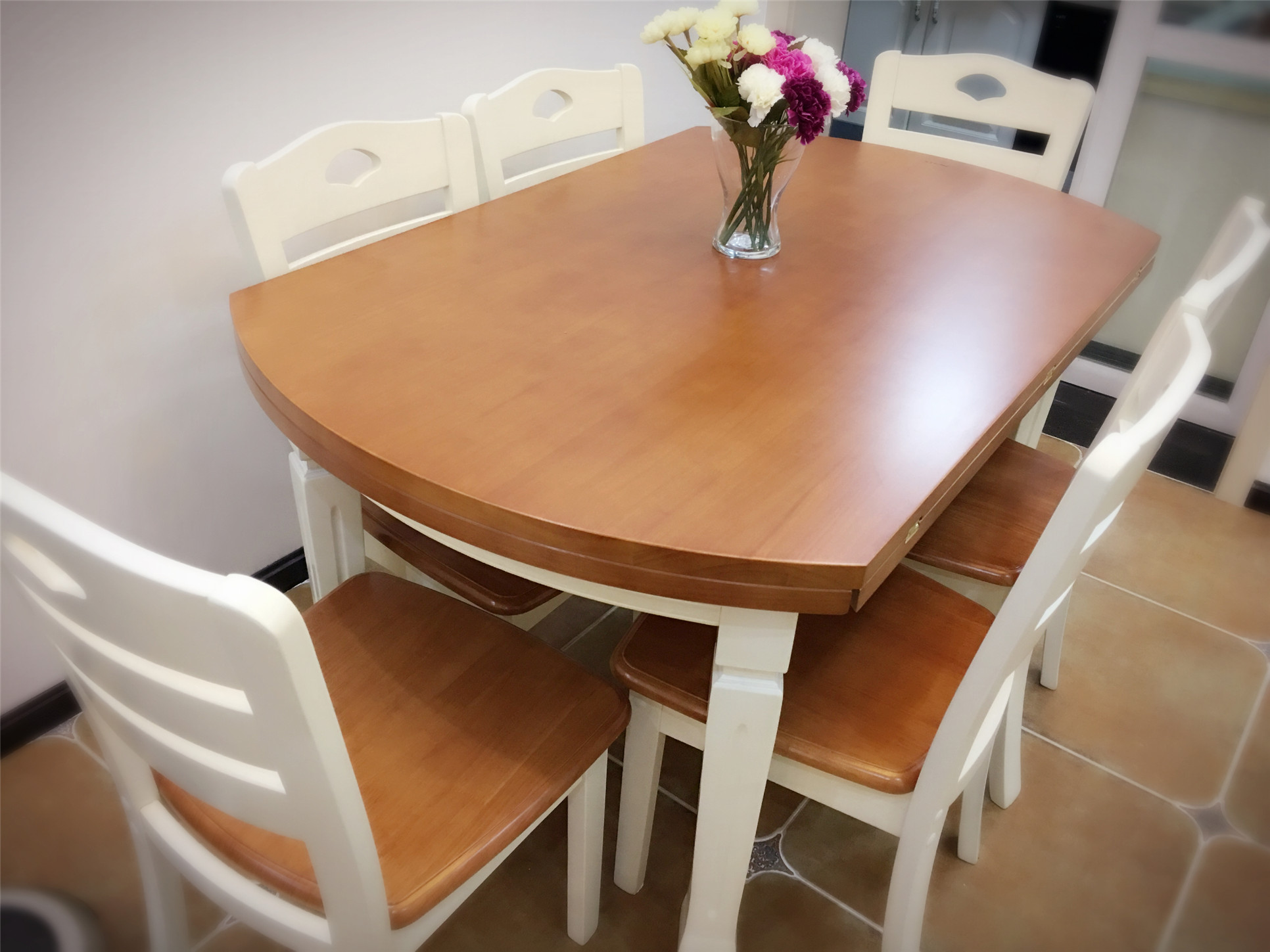 客餐厅一体装修新家,客餐厅一体房子装修设计欣赏