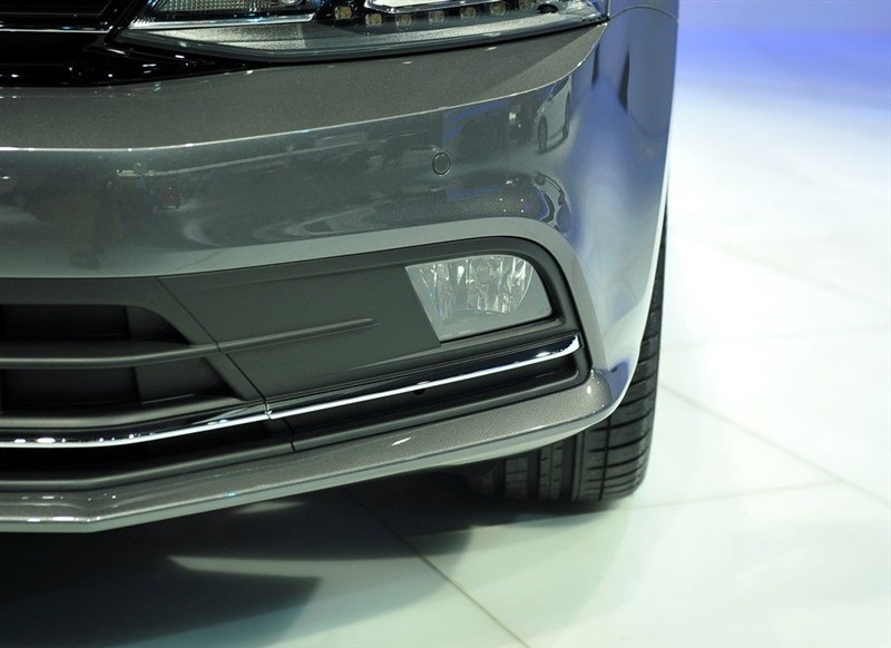 你知道如何选购适合的汽车机油吗,你知道怎么选吗