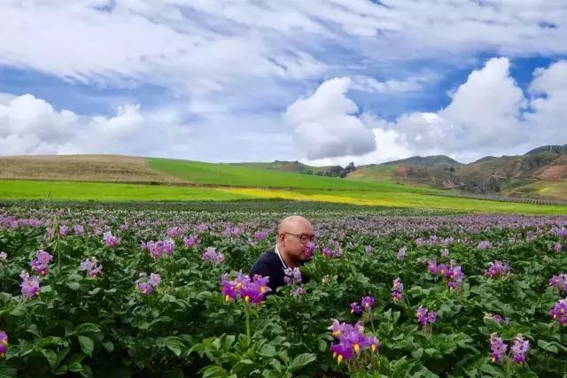 这才是旅行的样子,从亚洲至南美洲,他比我们多了点勇气和决心