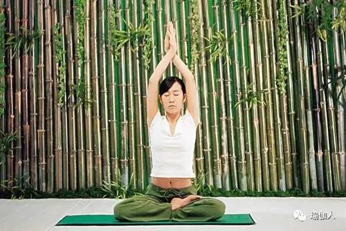 瑜伽双盘跟练,瑜伽双盘属于高级动作吗