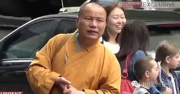 怒!亚洲假和尚已席卷世界各国骗钱!不止是伦敦!老外们都毛了!
