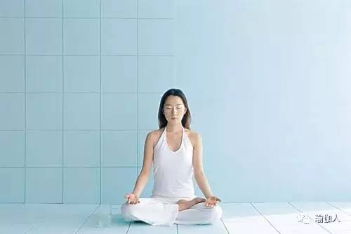 瑜伽双盘跟练,瑜伽双盘属于高级动作吗