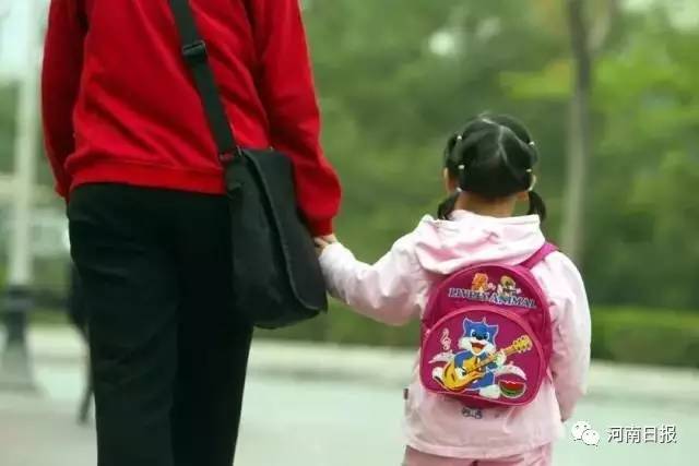 2017最新郑州通讯录+办事指南！人手一份，一定用得上！