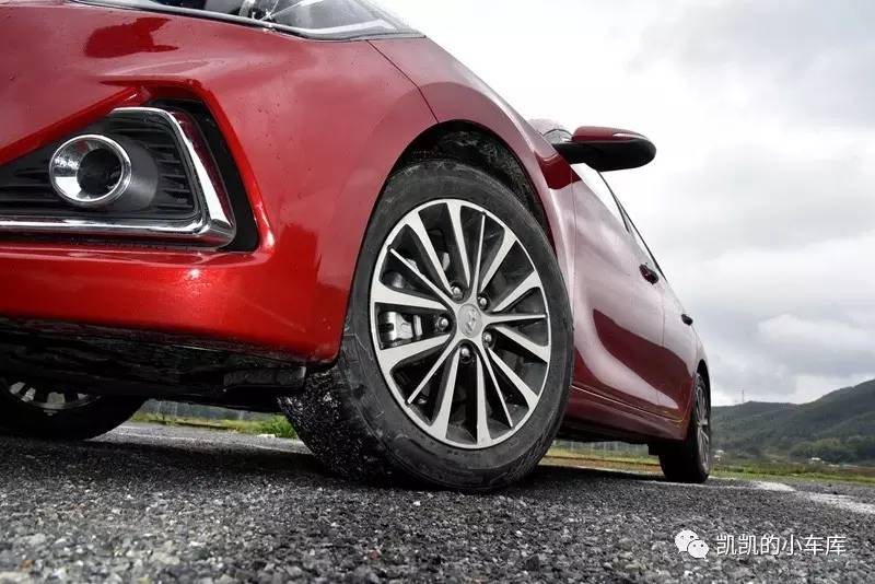 现代悦动韩系车,买韩系悦动车真实感受