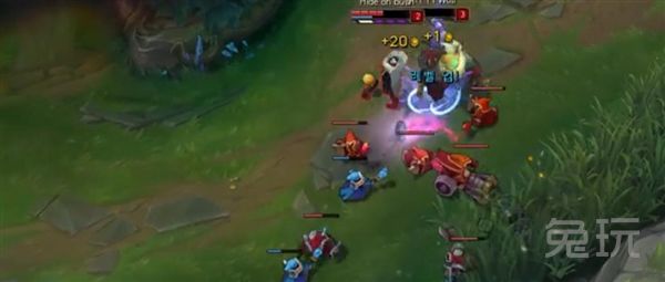 攻击力最高的英雄烬,老版戏命师攻击力怎么达到1000多