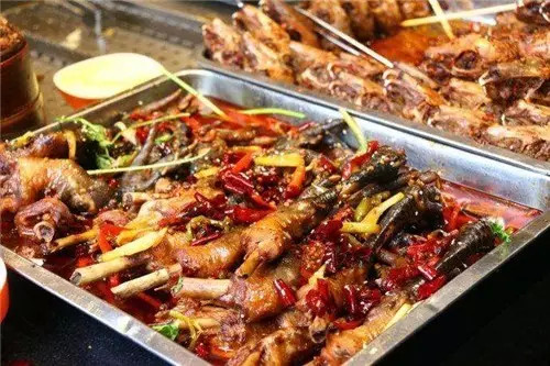 成都宽窄巷子景区特色,成都宽窄巷子有哪些小吃城