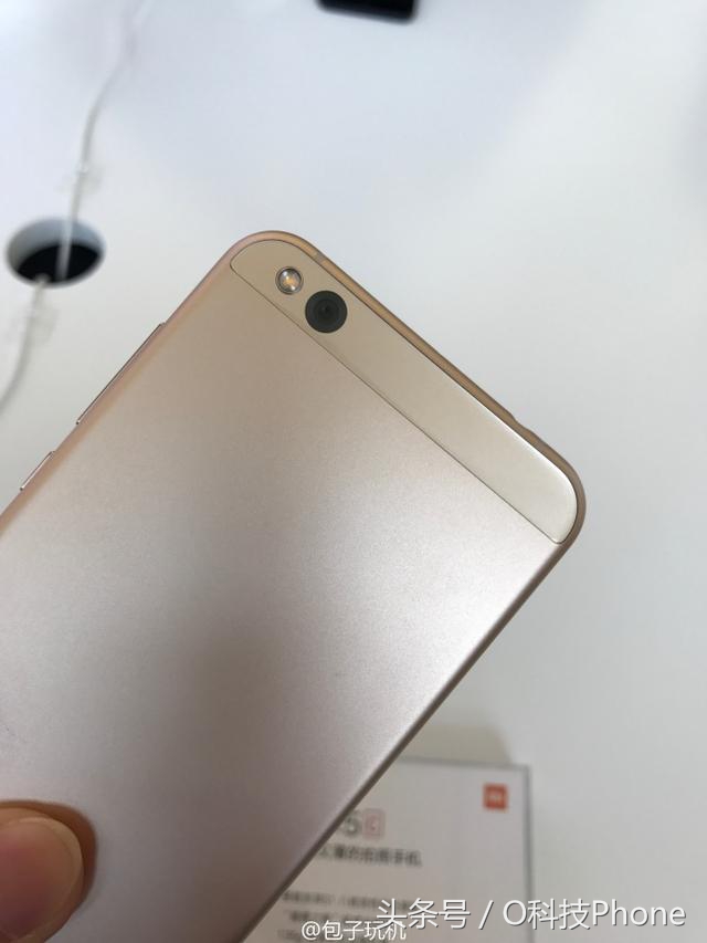 小米5c无背光,小米5c值得入手吗