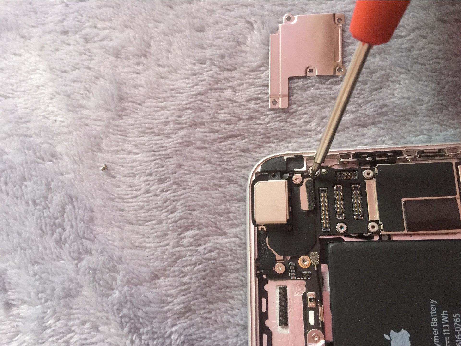 iphone6sp换电池和屏幕,iphone6换后置摄像头多少钱