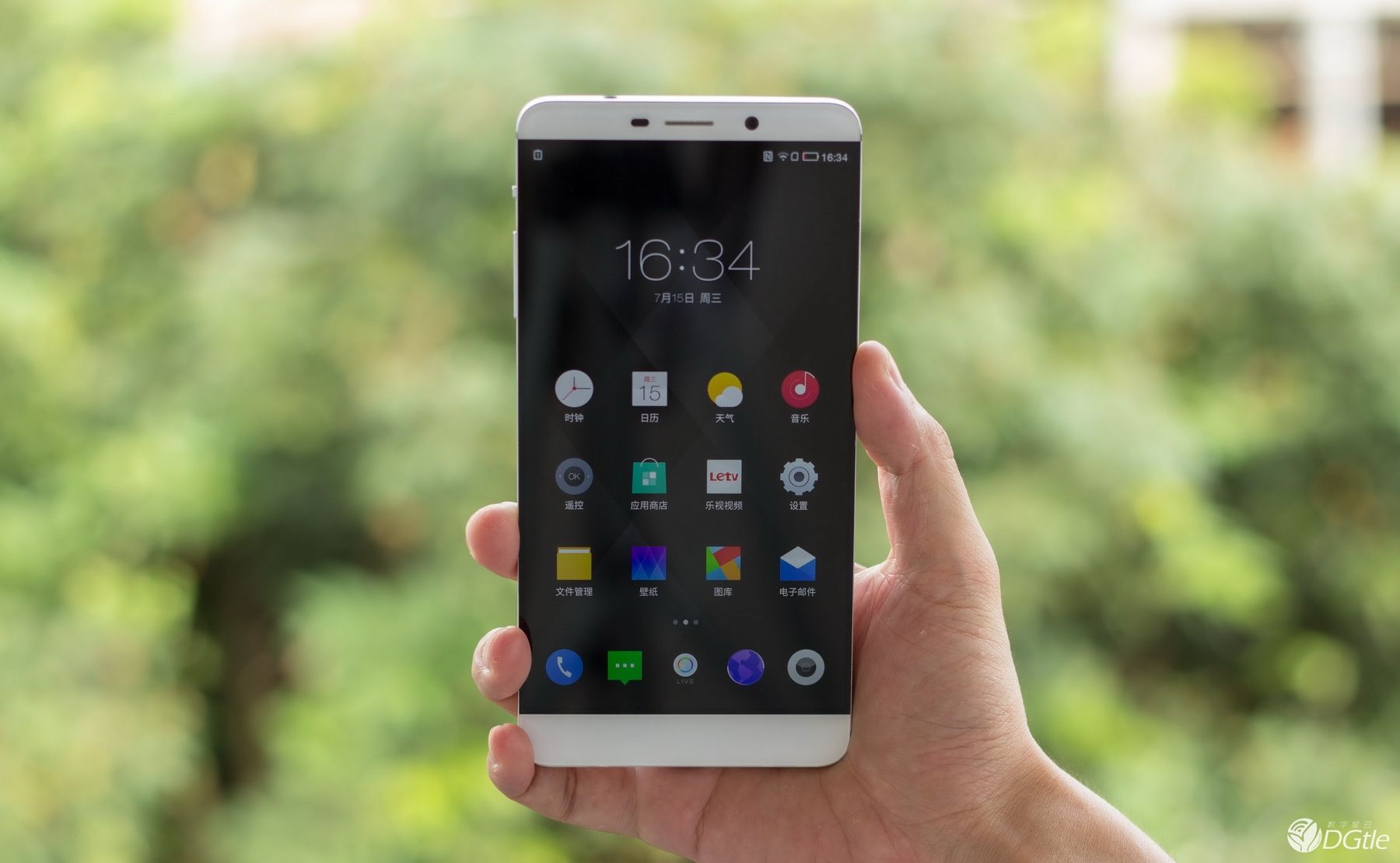 两千手机128g,128gb内存手机推荐一下