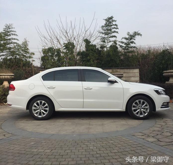 适合自己才是最好的副驾驶,适合自己才是最好的一段话