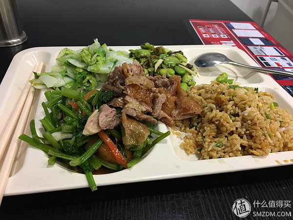 宝马520i旅行版功能,宝马520i和530旅行