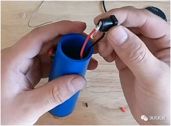 手电钻制作打磨神器,diy小型打磨机制作过程