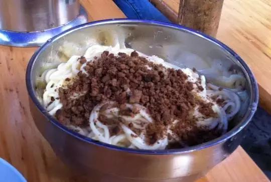 成都必吃的18碗面,成都最好吃的100碗面