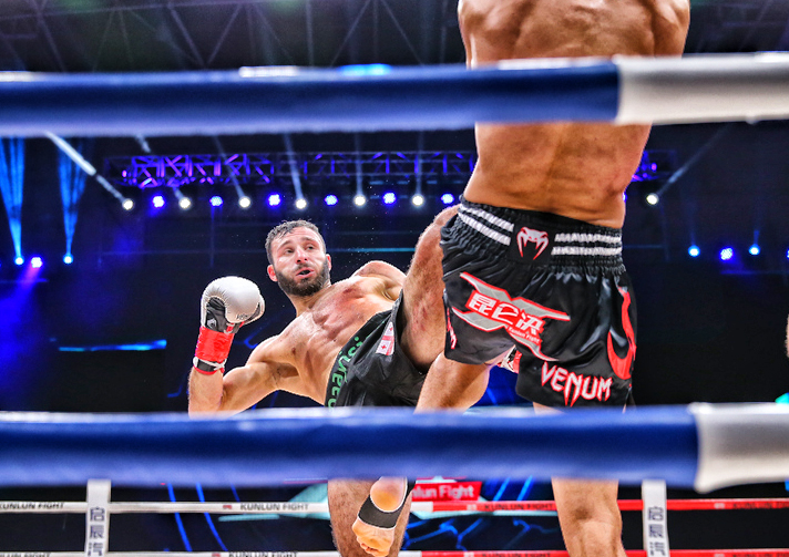 胡子杀手vs西提猜,胡子杀手