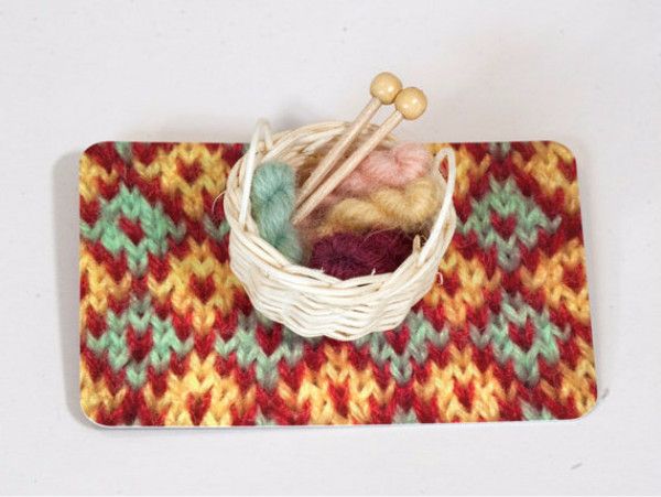 你以为飞蛾都是灰蒙蒙的吗？她用毛线再造灭绝飞蛾惊艳所有人！