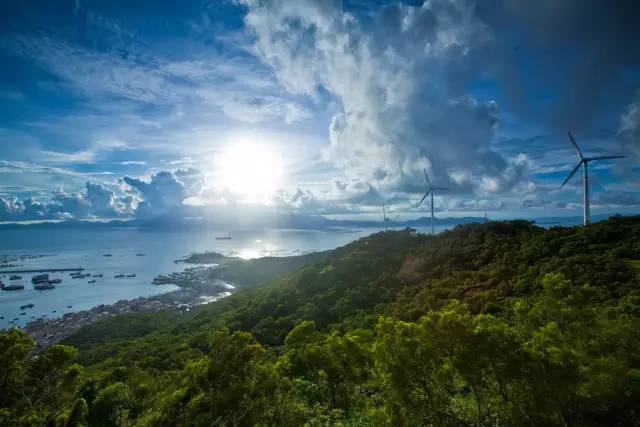 国内海边带小孩哪里好,哪个海边适合一个人带宝宝去玩