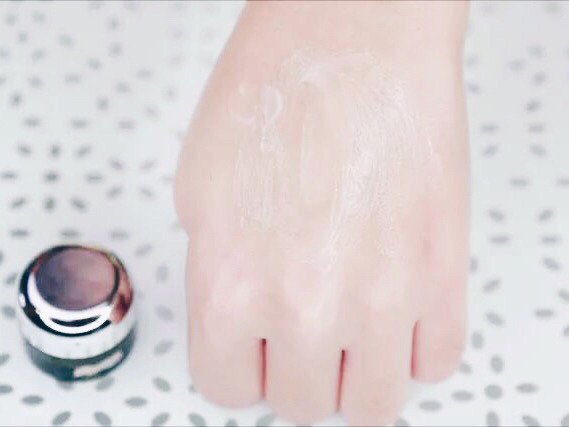 吃土也要无限回购的眼霜,吃土也要买的眼霜