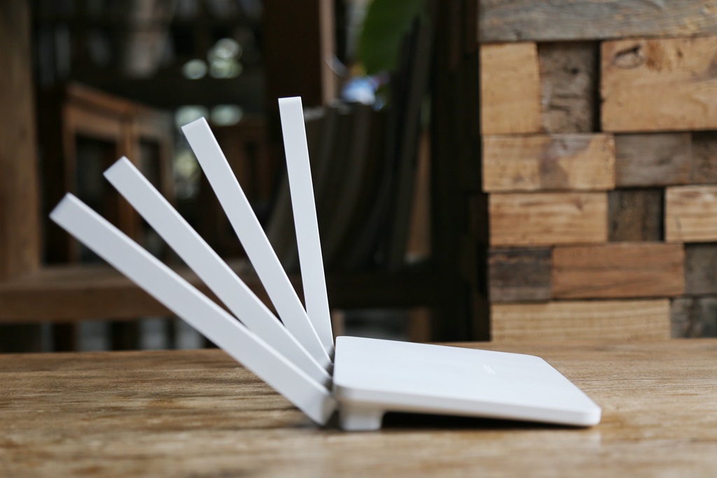 磊科n1路由器,性价比高的大功率路由器推荐