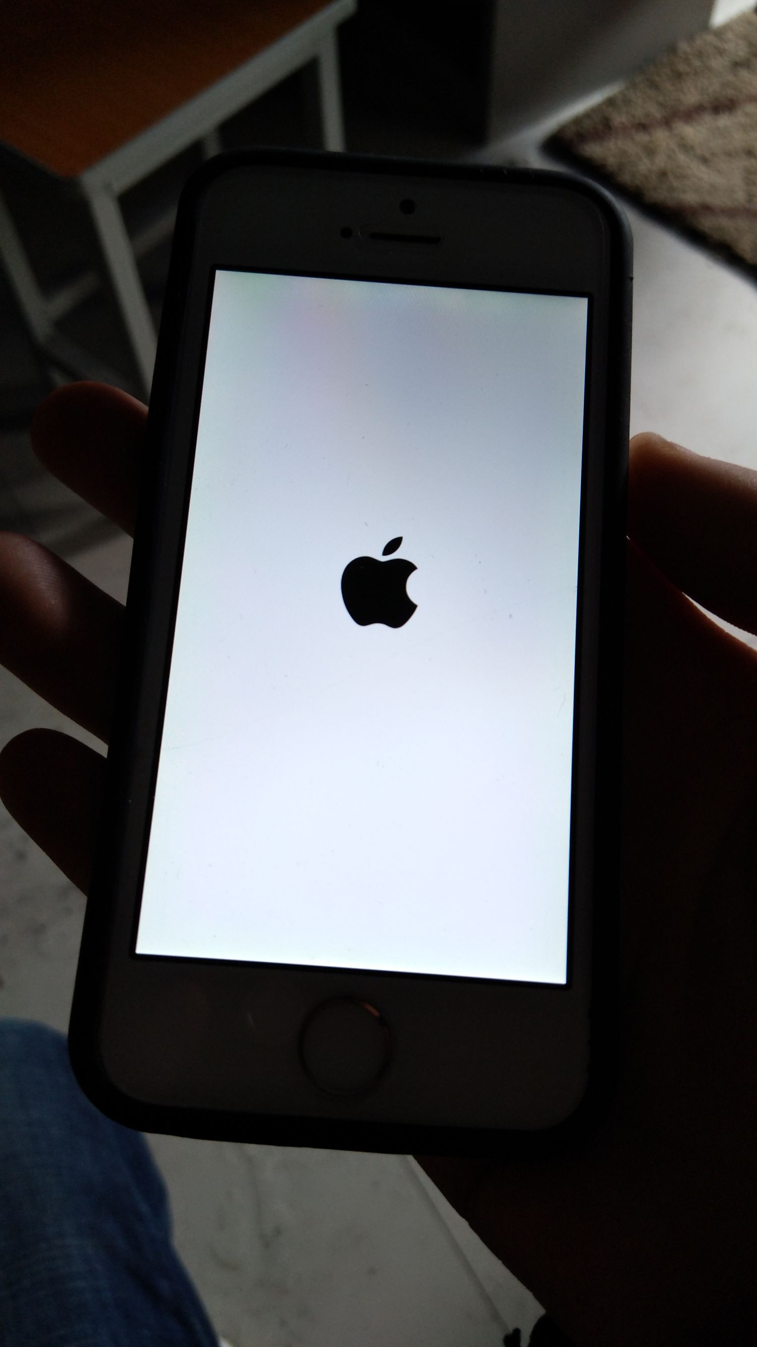 闲鱼40块苹果5s手机,闲鱼上的400苹果11