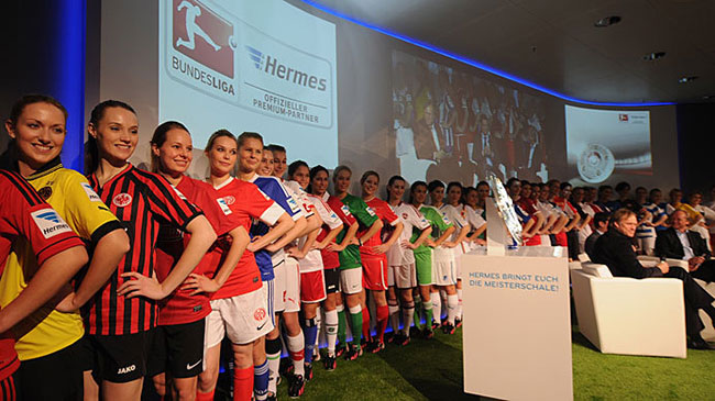 曼城球衣上的广告,曼城球衣一共卖了多少件