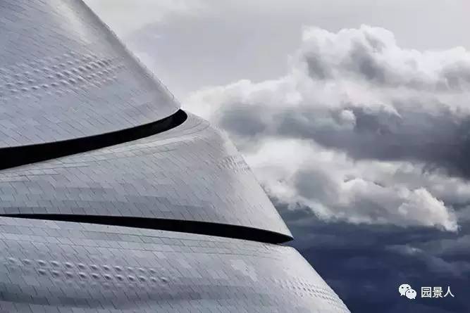 建筑师马岩松简介,中国著名建筑设计师及作品