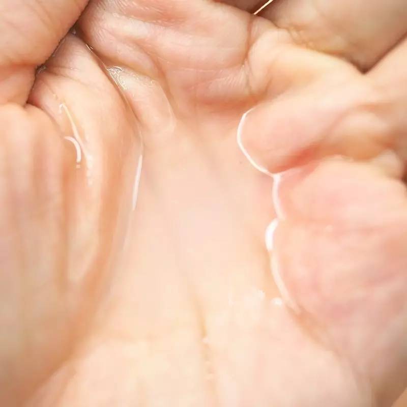 化妆水浪费,爽肤水用错了会怎么样