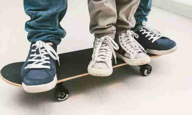 给孩子选鞋的标准,儿童应该怎么选鞋