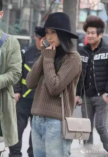 鍏嬫礇浼奵hloe楂樼,鍏嬫礇浼奵hloe绮夎壊