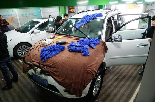 老司机汽车贴膜,老司机和你聊聊汽车贴膜那些事儿