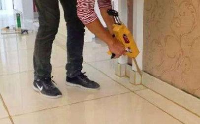 自己动手怎么做瓷砖美缝,瓷砖做美缝的最简单的方法